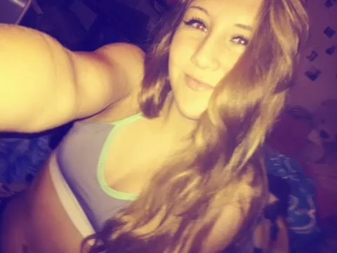 Jennifer a faim snap chaud hot