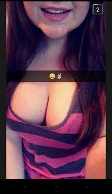 Sarah 19 ans gros seins salope snapchat