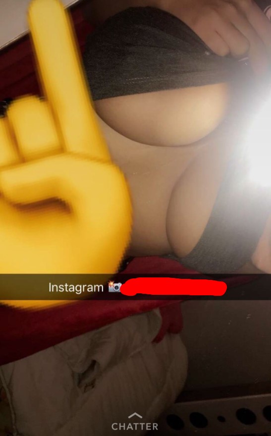 Nelsie beurette chaude sur snap